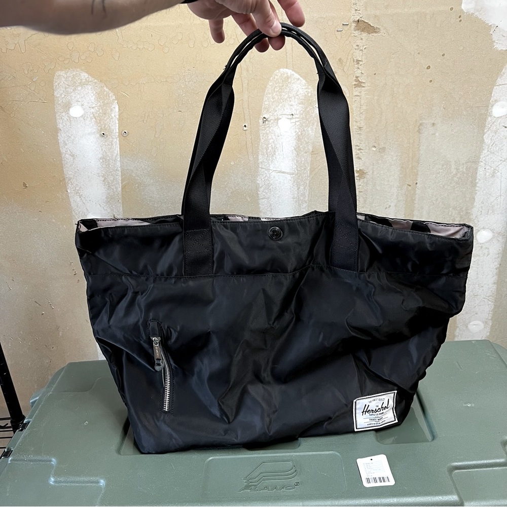 HERSCHEL SUPPLY 🔥 Alexander Tote - NEW w/ Tags